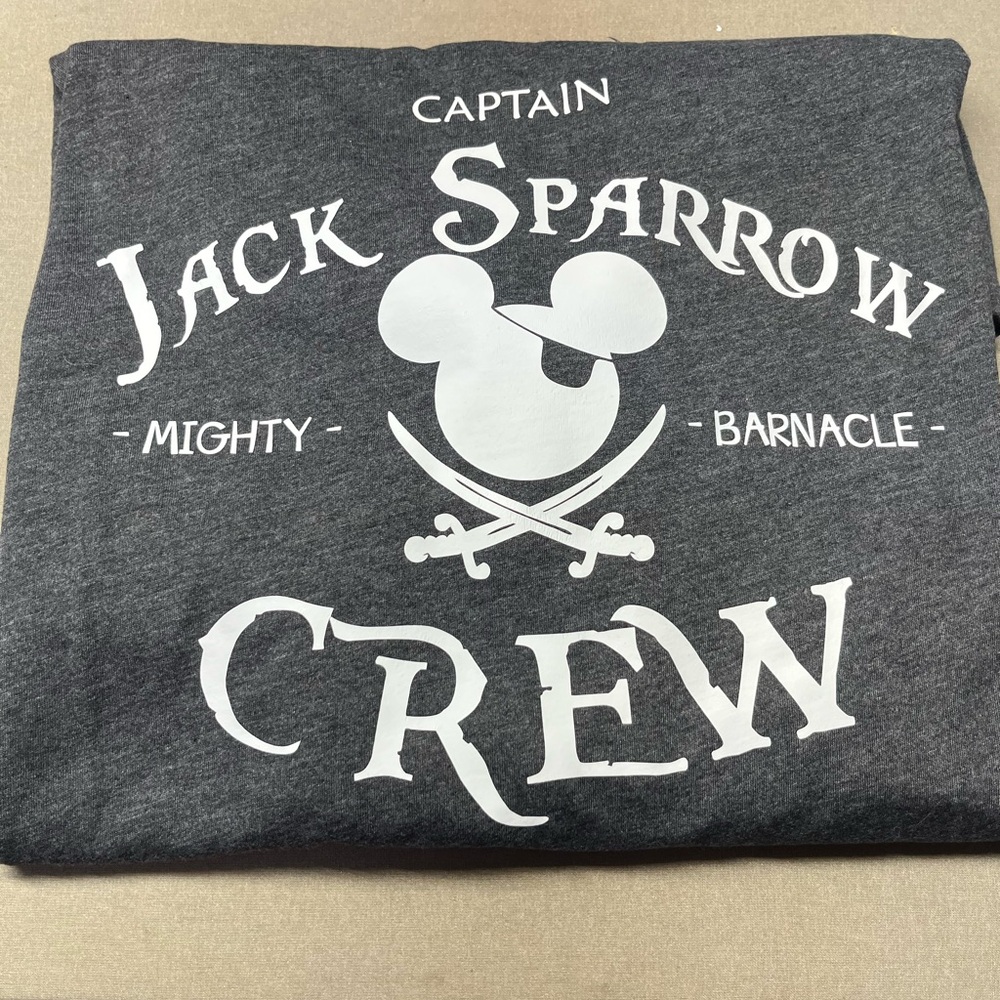 NWOT XL Heather Dark Grey Captain Jack Sparrow Crew Bella Canvas Unisex Tee